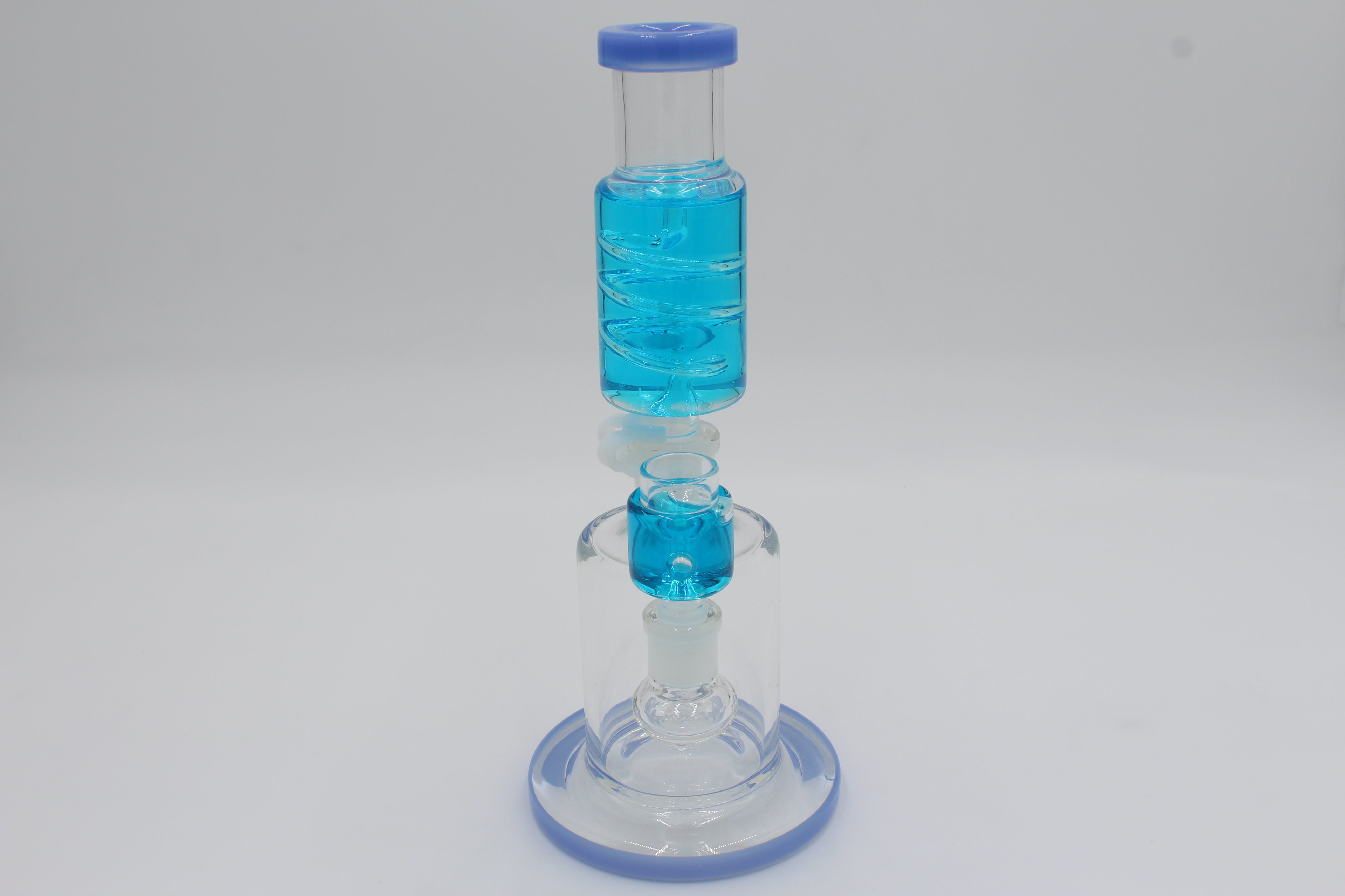 10 Inch Freezable Neck Can Waterpipe bowl pointed at viewer